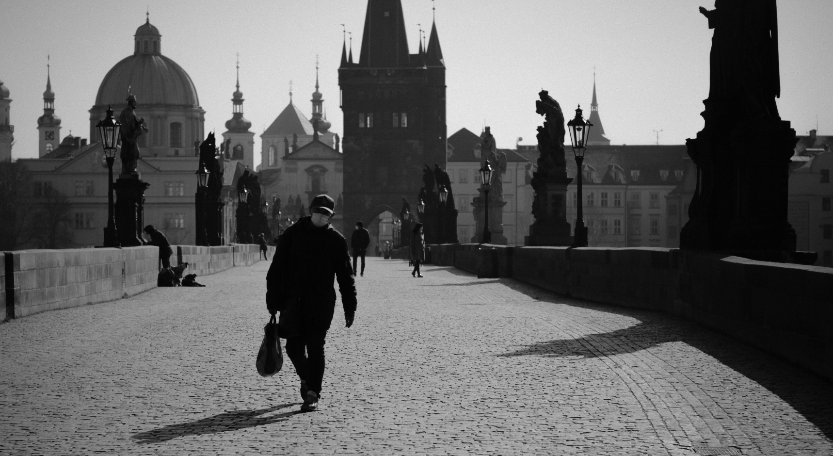 Olhares sobre a covid-19 – Praga – Odair Faleco 4